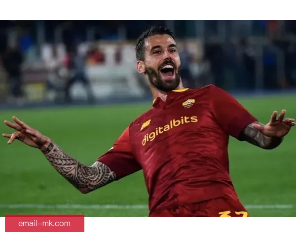 斯皮纳佐拉欧联杯客场前插冷静推射破门建功点燃全场助球队占先机